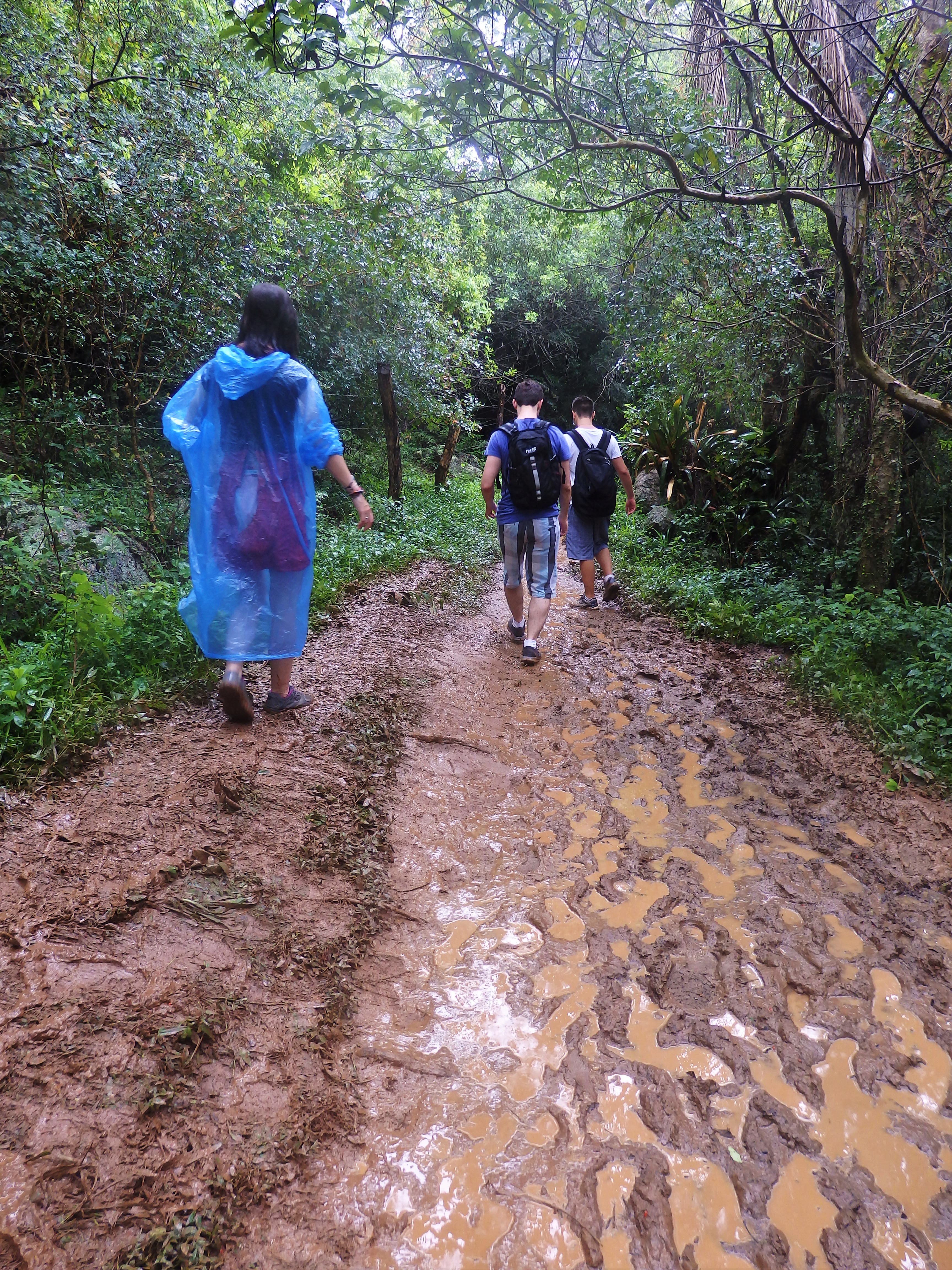 Adventure Pursuit | Barefoot walk to Naufragados