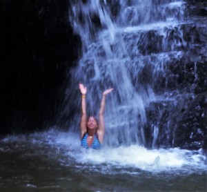 Adventure Pursuit | A natural massage under a waterfall at Lagoa do Peri