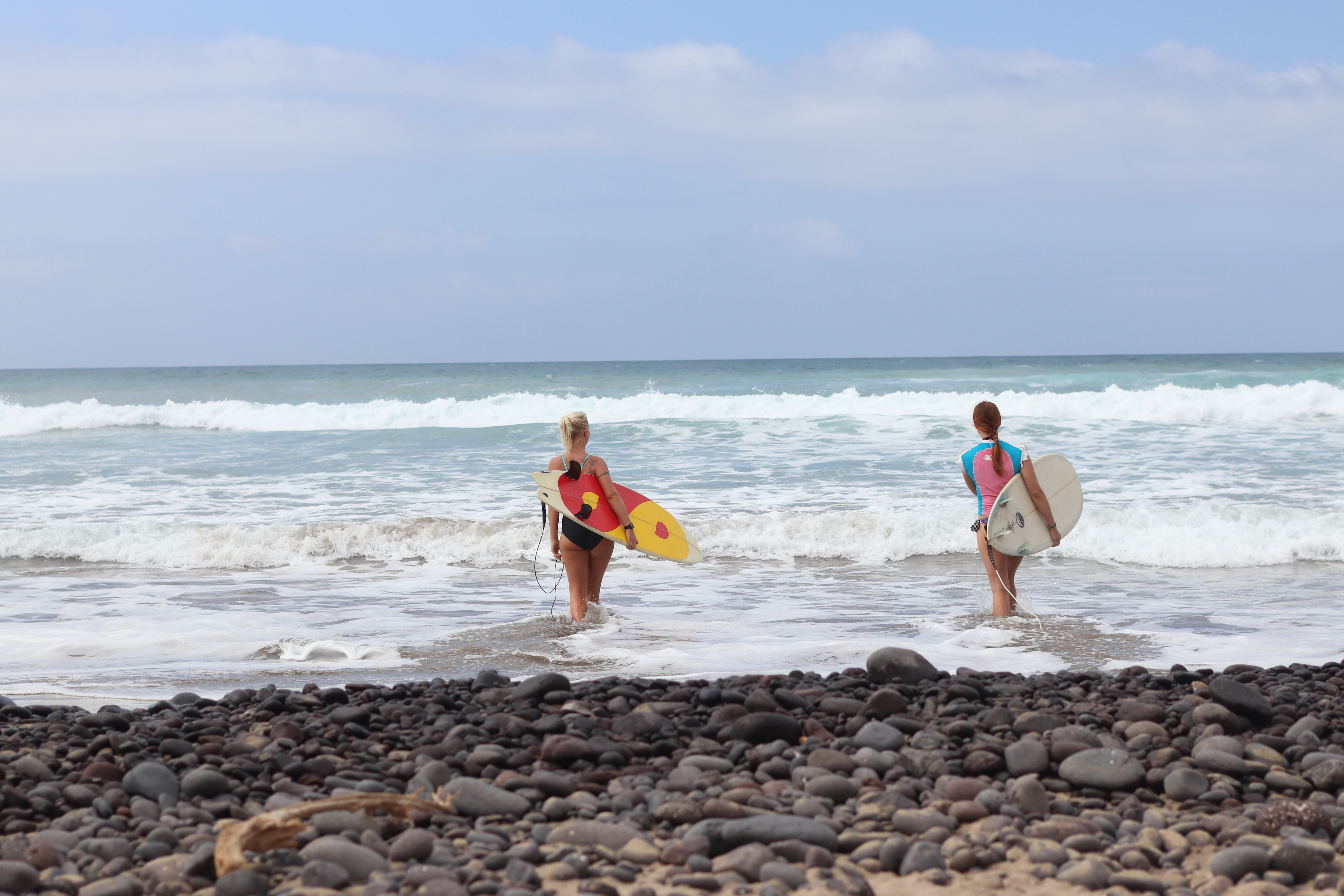 Lanzarote surfing